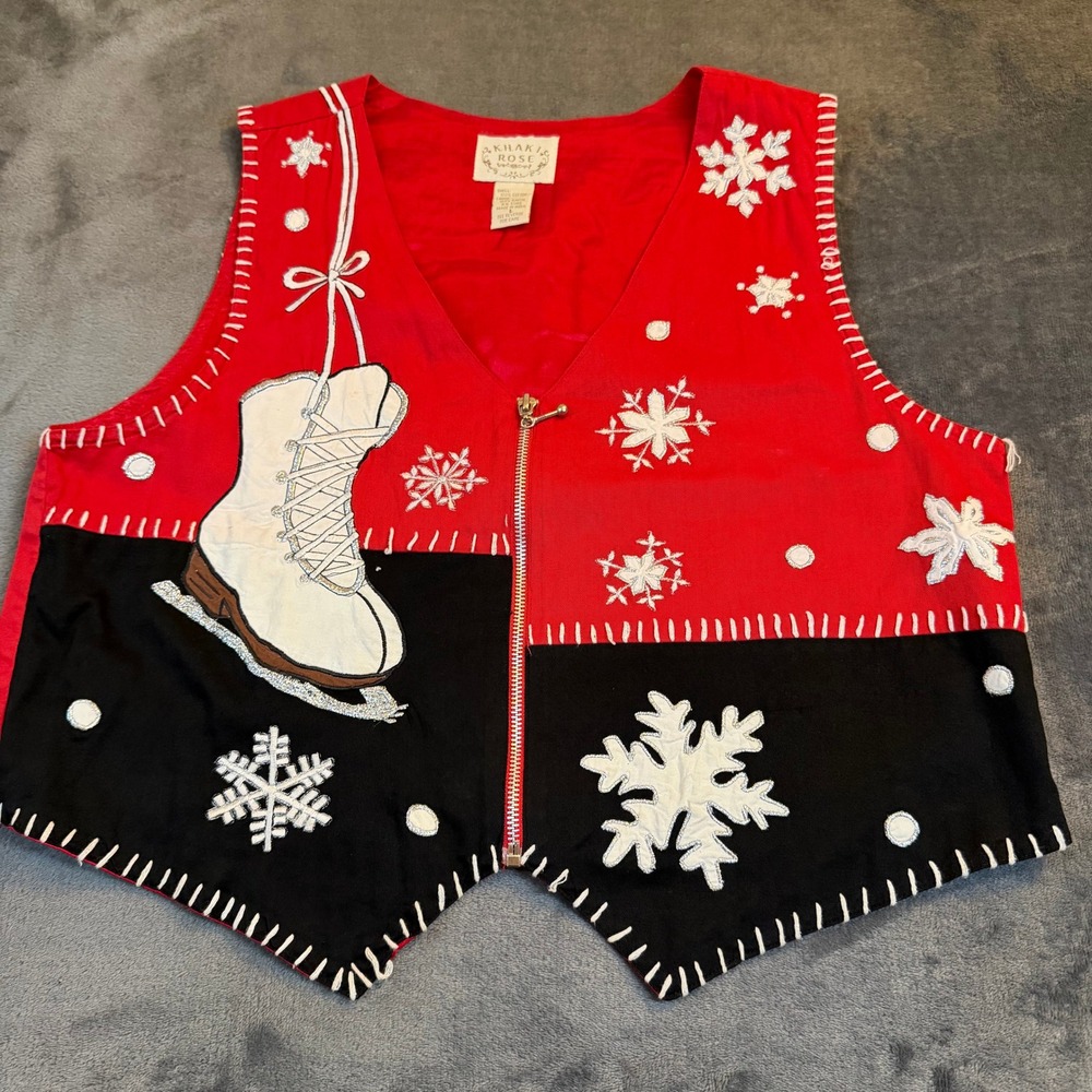 Khaki Rose Embroidered Holiday Vest Womens Large Red Black Ice Skate Snowflake